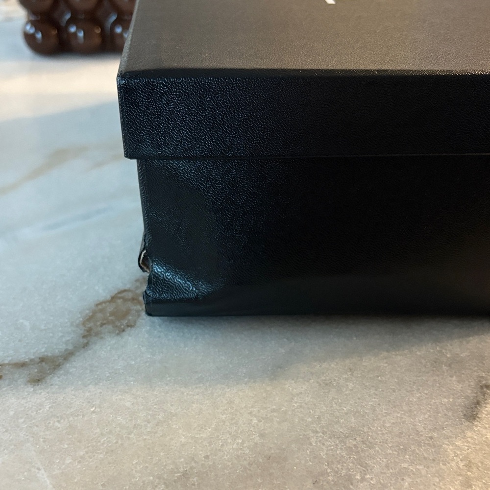 CHANEL Pink Espadrilles Box with Style NU325 Label - Picture 5 of 8